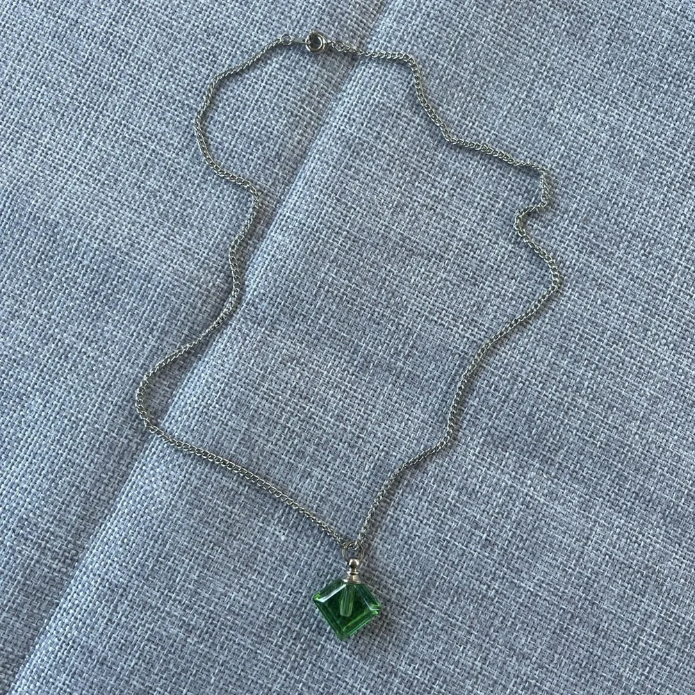 Green Diamond Pendant Necklace | Silver Tone Chain
